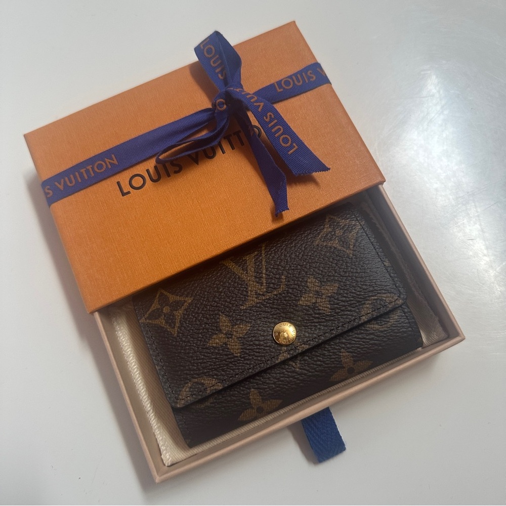 Louis Vuitton Brown Monogram Wallet - Picture 2 of 6